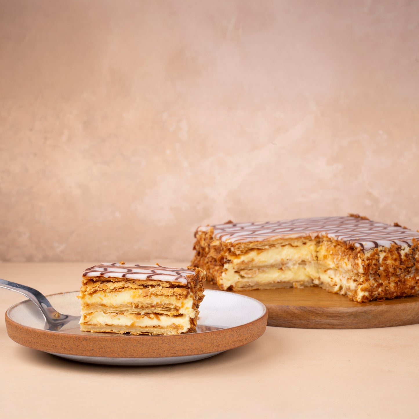 MILLE-FEUILLE CAKE