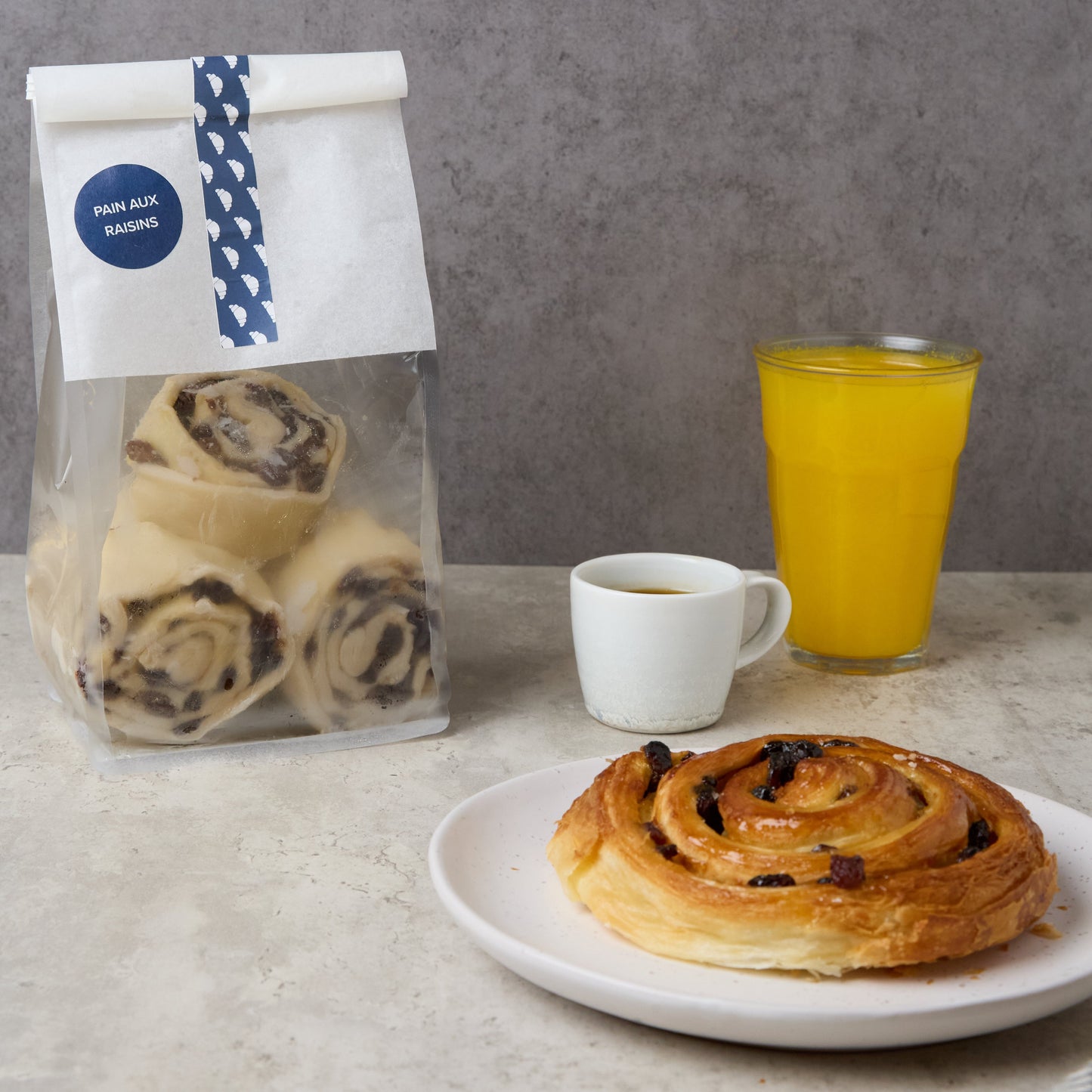 PAIN AUX RAISINS FROZEN BAKE AT HOME