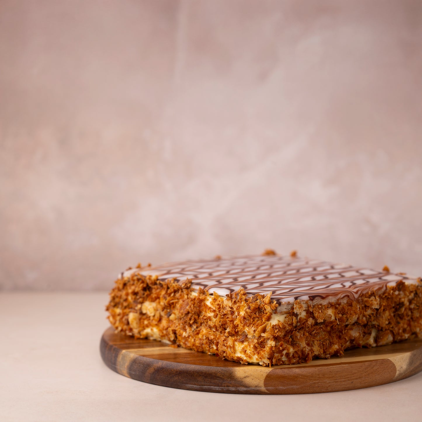MILLE-FEUILLE CAKE